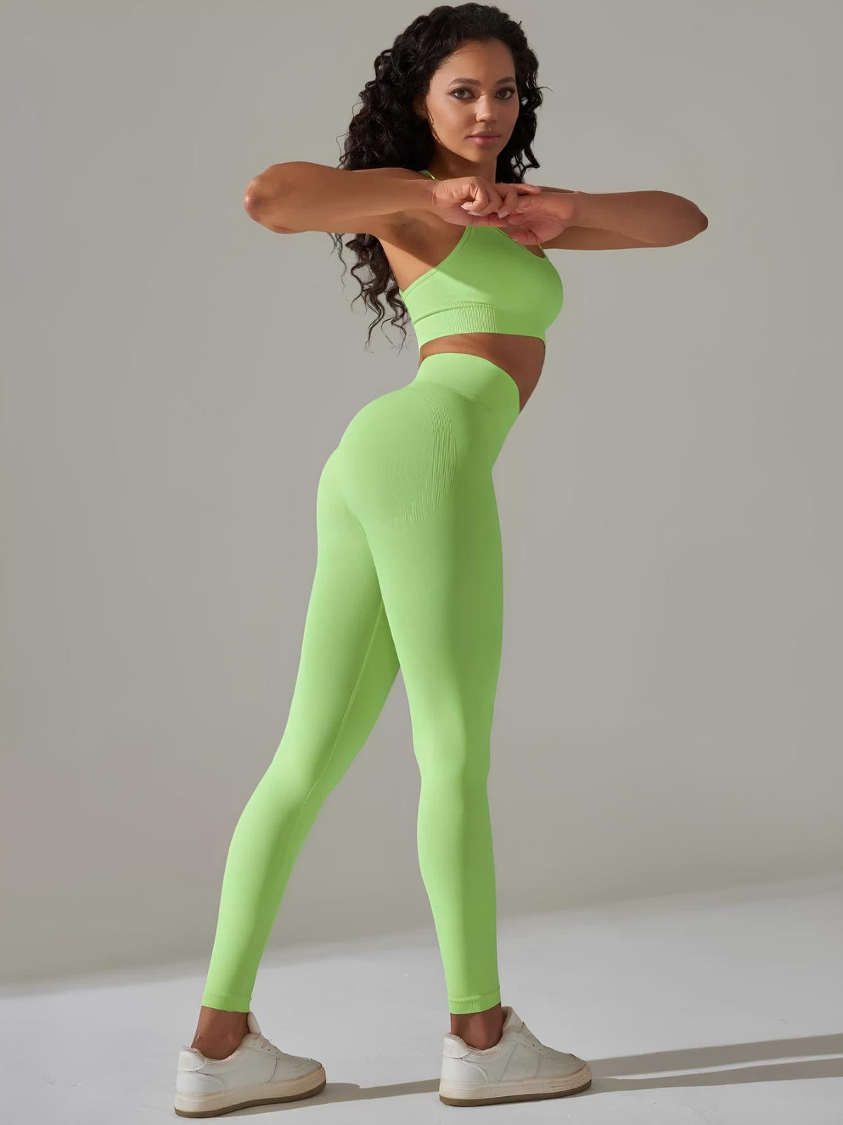 Legging Fitness Feminina Verde Claro Empina Bumbum Rise